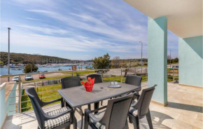 Two-Bedroom Apartment in Pula